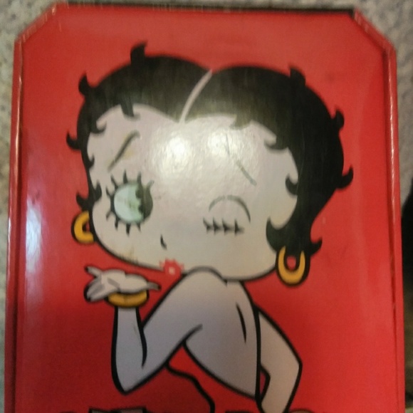 Watch - Picture 2 of 3